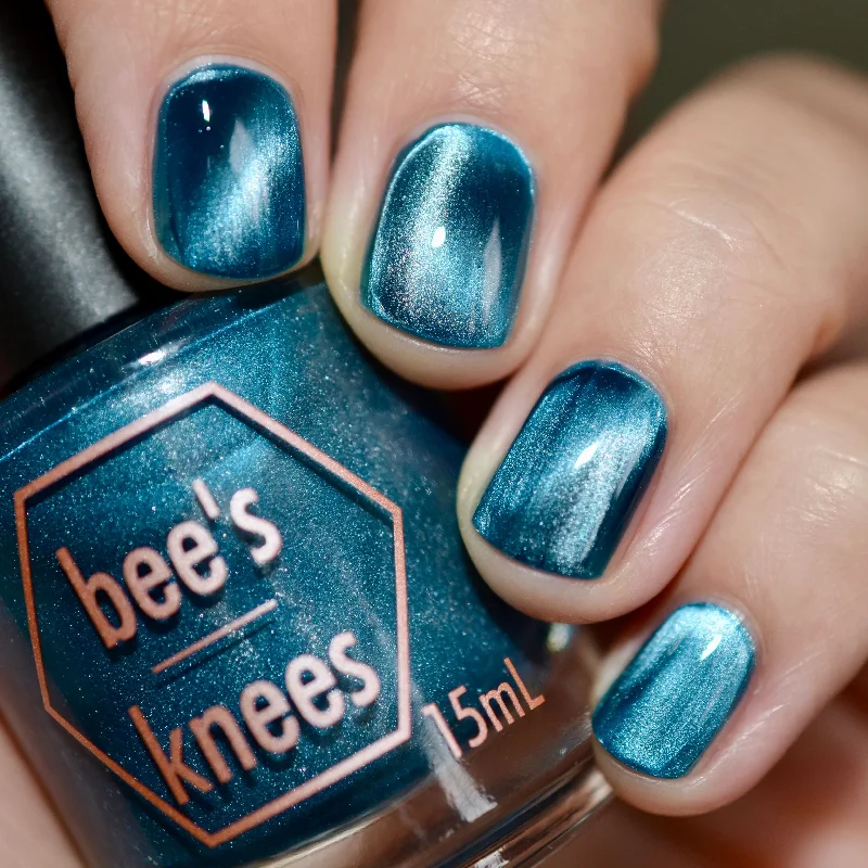 nail polish relic scroll-*PRE-ORDER* Bee's Knees Lacquer - Blade of the Frontiers (Magnetic)