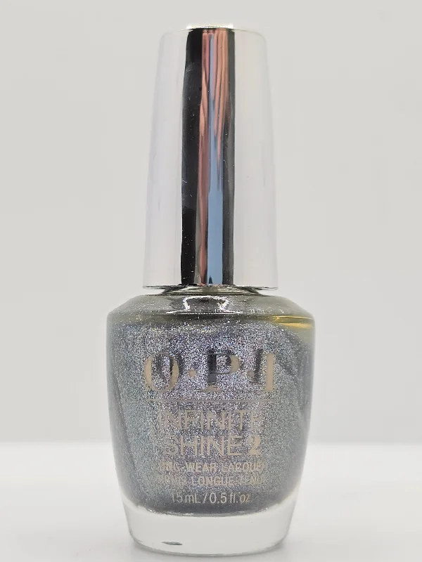 nail repair for nail flexibility-OPI ISL MI08 OPI NAILS THE RUNWAY